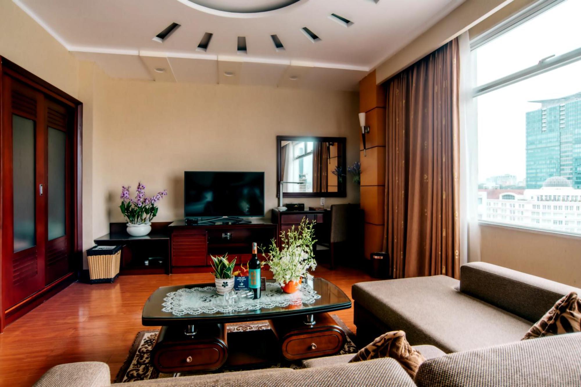 Kin Hotel Thi Sach Ho Chi Minh City Exterior photo