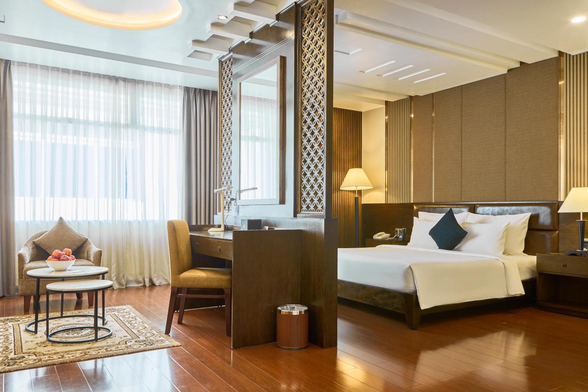 Kin Hotel Thi Sach Ho Chi Minh City Exterior photo